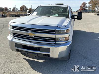 2017 Chevrolet Silverado 2500HD Extended-Cab Service Truck