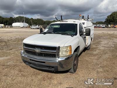 2008 Chevrolet Silverado 2500HD Enclosed Service Truck