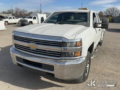 2016 Chevrolet Silverado 2500HD Extended-Cab Service Truck