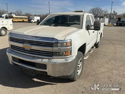2016 Chevrolet Silverado 2500HD 4x4 Extended-Cab Service Truck