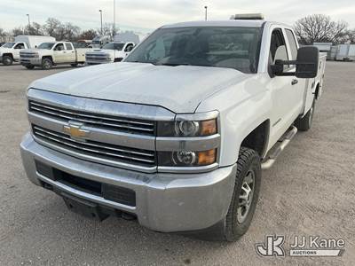 2017 Chevrolet Silverado 2500HD 4x4 Extended-Cab Service Truck