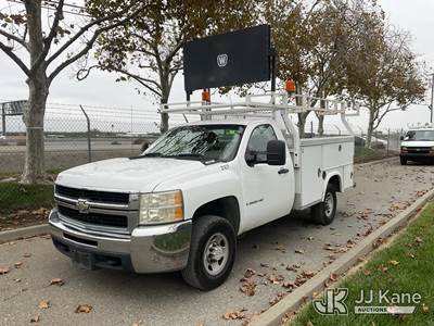 2008 Chevrolet Silverado 2500HD Service Truck