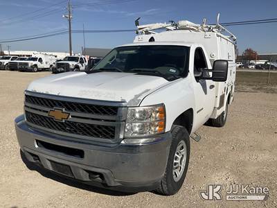 2012 Chevrolet Silverado 2500HD Enclosed High-Top Service Truck