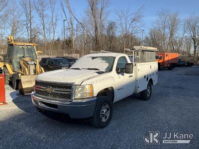 2011 Chevrolet Silverado 2500HD 4X4 Service Truck