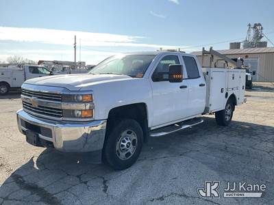2016 Chevrolet Silverado 2500HD Extended-Cab Service Truck