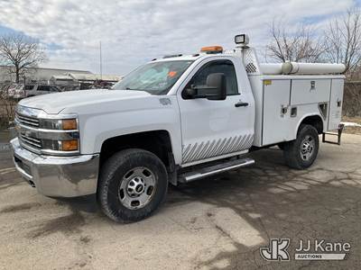 2015 Chevrolet Silverado 2500HD Work Truck Long Box 4WD Service Truck