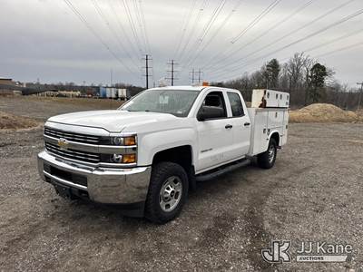 2016 Chevrolet Silverado 2500HD 4X4 Extended-Cab Service Truck