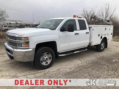 2015 Chevrolet Silverado 2500HD Extended-Cab Pickup Truck