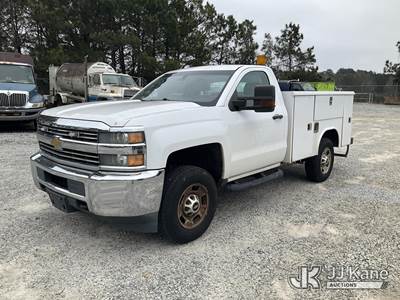 2015 Chevrolet Silverado 2500HD Service Truck