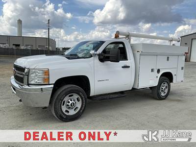 2014 Chevrolet Silverado 2500HD 4x4 Service Truck