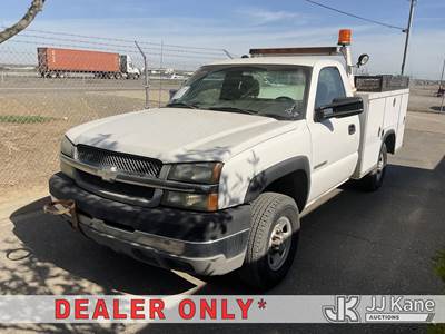 2003 Chevrolet Silverado 2500HD Service Truck
