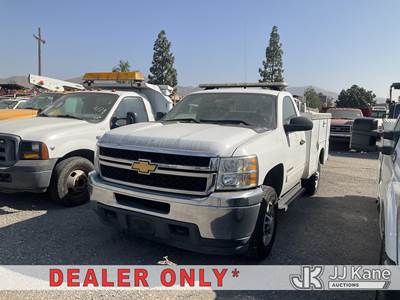 2013 Chevrolet Silverado 2500HD Service Truck