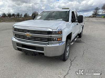 2017 Chevrolet Silverado 2500HD Double Cab Service Truck