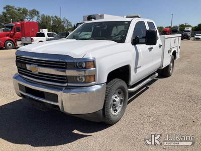 2018 Chevrolet Silverado 2500HD 4x4 Extended-Cab Service Truck