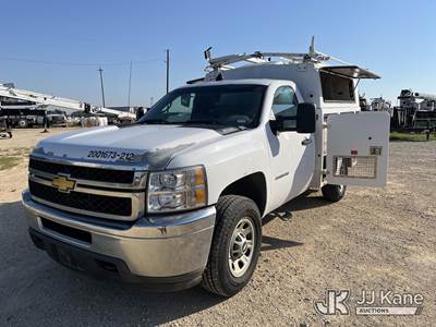2012 Chevrolet Silverado 2500HD High Top Service Truck