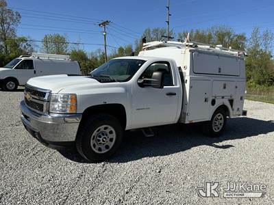 2012 Chevrolet Silverado 2500HD Enclosed Service Truck