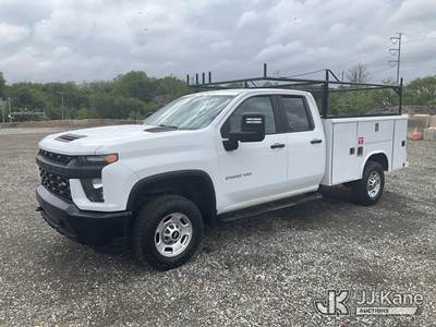 2022 Chevrolet Silverado 2500HD 4x4 Extended-Cab Service Truck