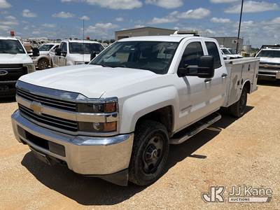 2016 Chevrolet Silverado 2500HD Extended-Cab Service Truck