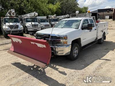2017 Chevrolet Silverado 2500HD Crew-Cab Service Truck