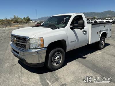 2013 Chevrolet Silverado 2500HD 4x4 Service Truck