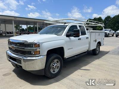 2017 Chevrolet Silverado 2500HD Extended-Cab Service Truck