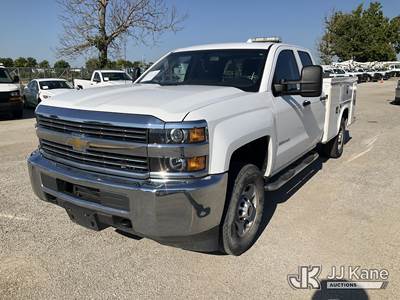 2018 Chevrolet Silverado 2500HD Extended-Cab Service Truck