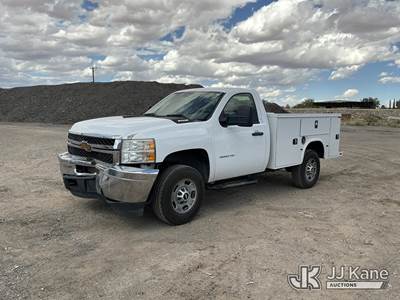 2013 Chevrolet Silverado 2500HD Service Truck