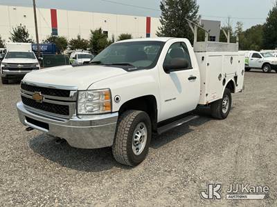 2013 Chevrolet Silverado 2500HD 4x4 Enclosed Service Truck