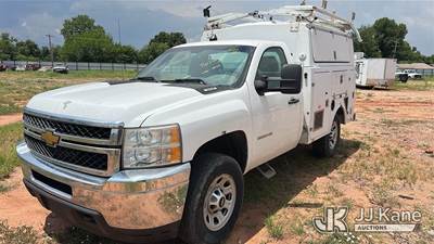 2013 Chevrolet Silverado 2500HD Enclosed Service Truck