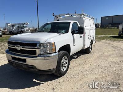 2012 Chevrolet Silverado 2500HD Enclosed Service Truck