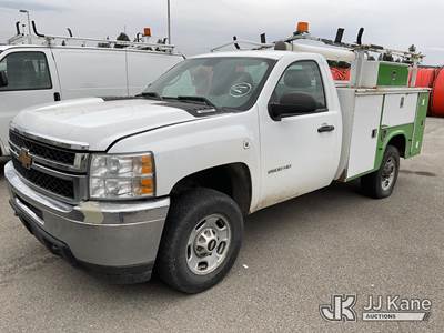 2013 Chevrolet Silverado 2500HD Enclosed Service Truck