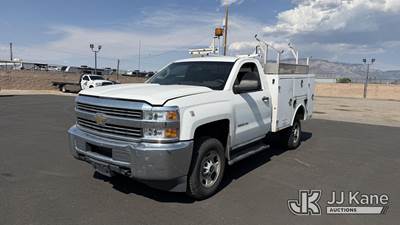 2015 Chevrolet Silverado 2500HD Enclosed Service Truck