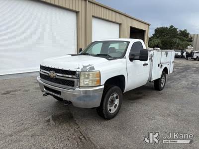 2011 Chevrolet Silverado 2500HD Service Truck