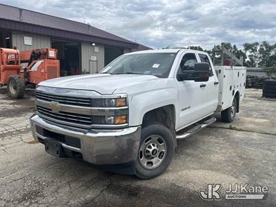 2016 Chevrolet Silverado 2500HD Extended-Cab Service Truck