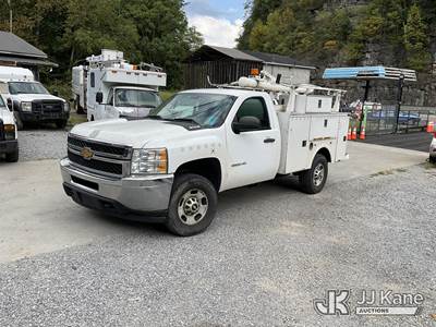 2013 Chevrolet Silverado 2500HD Enclosed Service Truck