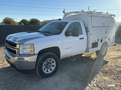 2012 Chevrolet Silverado 2500HD Enclosed Service Truck