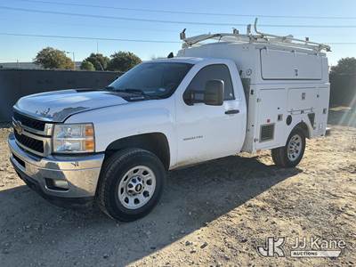 2012 Chevrolet Silverado 2500HD Enclosed Service Truck