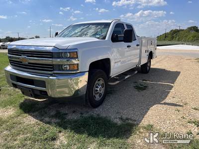 2016 Chevrolet Silverado 2500HD Extended-Cab Service Truck