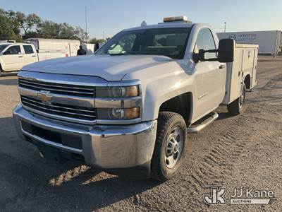 2015 Chevrolet Silverado 2500HD Work Truck Long Box Service Truck