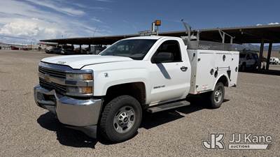 2015 Chevrolet Silverado 2500HD Work Truck Long Box Enclosed Service Truck