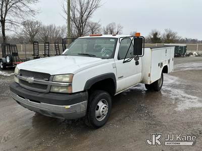 2004 Chevrolet Silverado 3500 2WD Service Truck