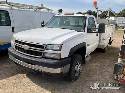 2006 Chevrolet Silverado 3500 Service Truck