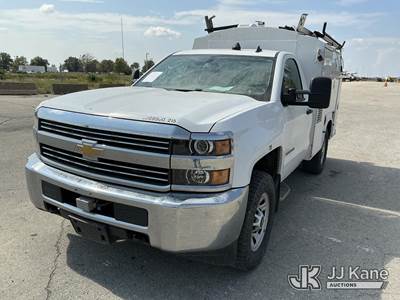 Chevrolet Silverado 3500HD Mechanic / Service Truck