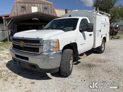 Chevrolet Silverado 3500HD Mechanic / Service Truck