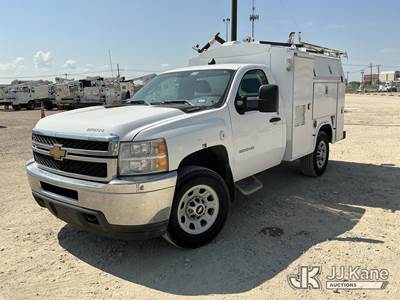 Chevrolet Silverado 3500HD Mechanic / Service Truck