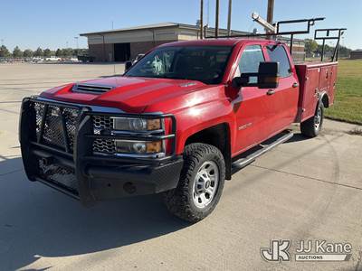 Chevrolet Silverado 3500HD Mechanic / Service Truck
