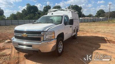 Chevrolet Silverado 3500HD Mechanic / Service Truck