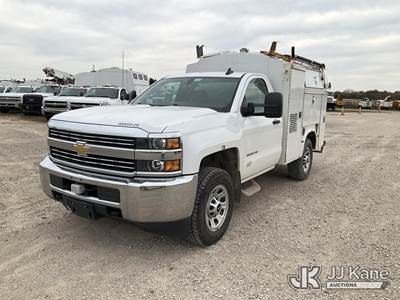 2015 Chevrolet Silverado 3500HD Work Truck Long Box 2WD Enclosed Service Truck