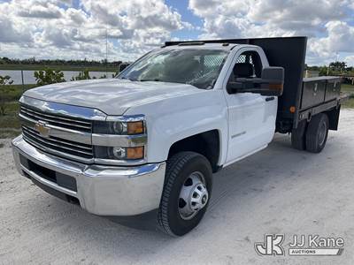 2018 Chevrolet Silverado 3500HD Work Truck Long Box 4WD Flatbed/Service Truck