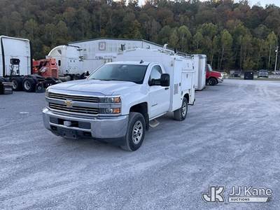 2015 Chevrolet Silverado 3500HD Enclosed Service Truck